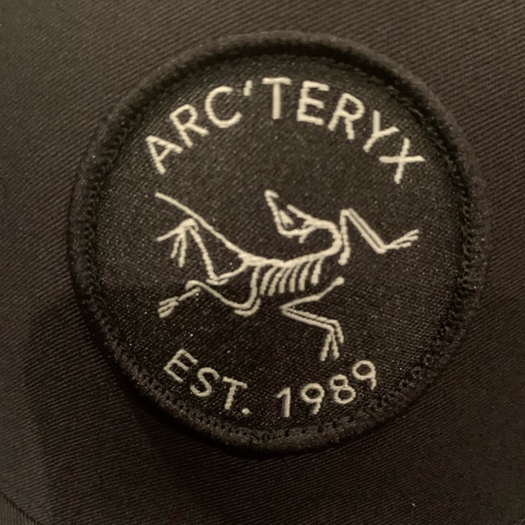 BRAND NEW Arc'Teryx Bird Patch Cap - rare! - Picture 2 of 4